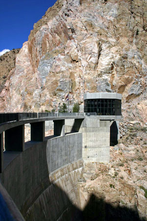 Dam and Visitor Center